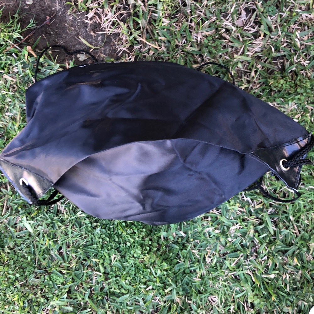 Ray-Ban drawstring backpack - Picture 3 of 4
